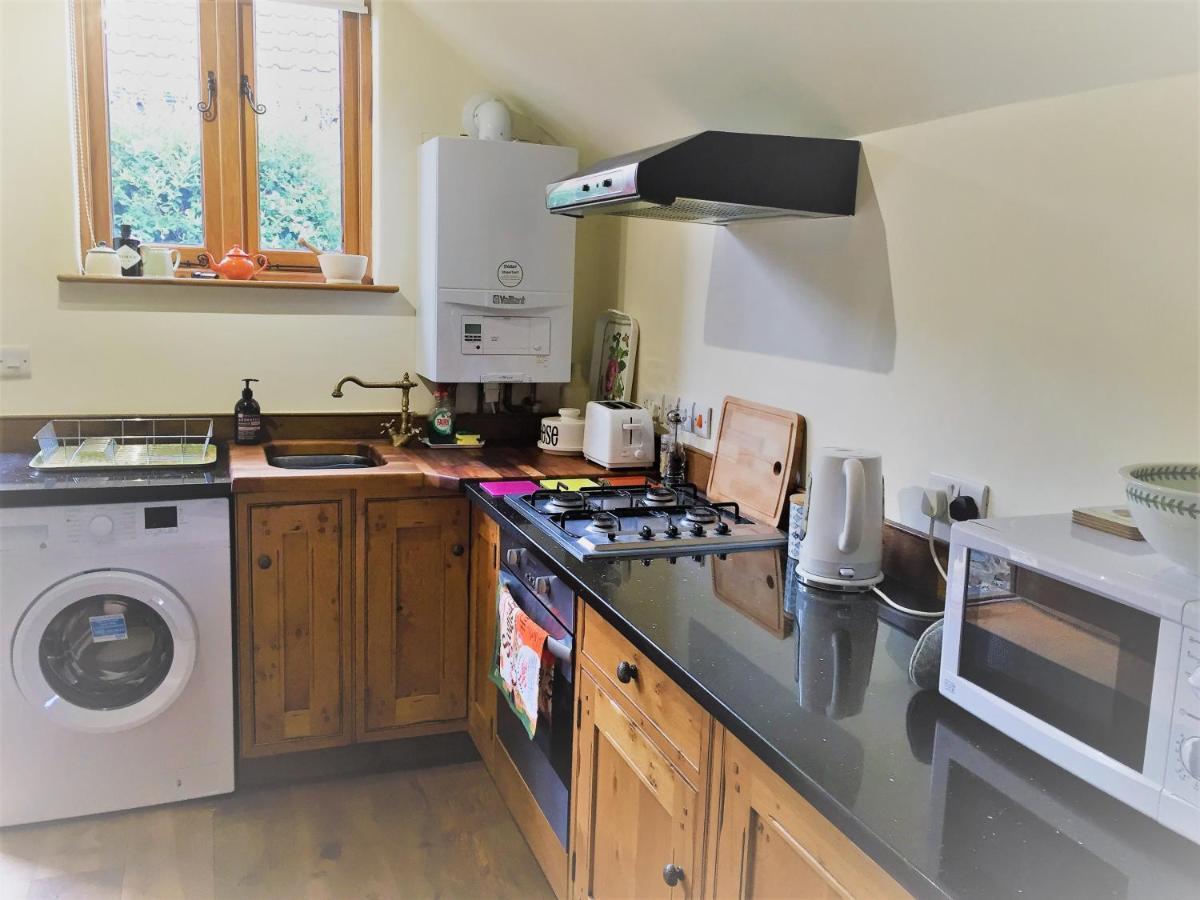 Oak Cottage Тонтон Экстерьер фото